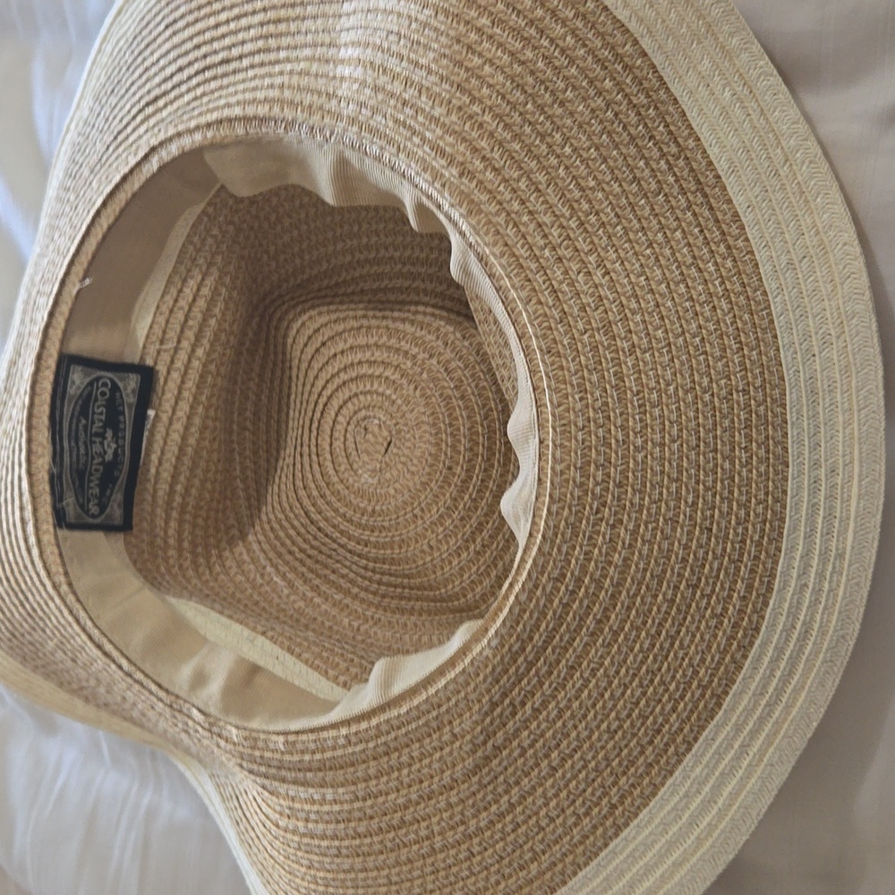 Hat - Picture 2 of 2